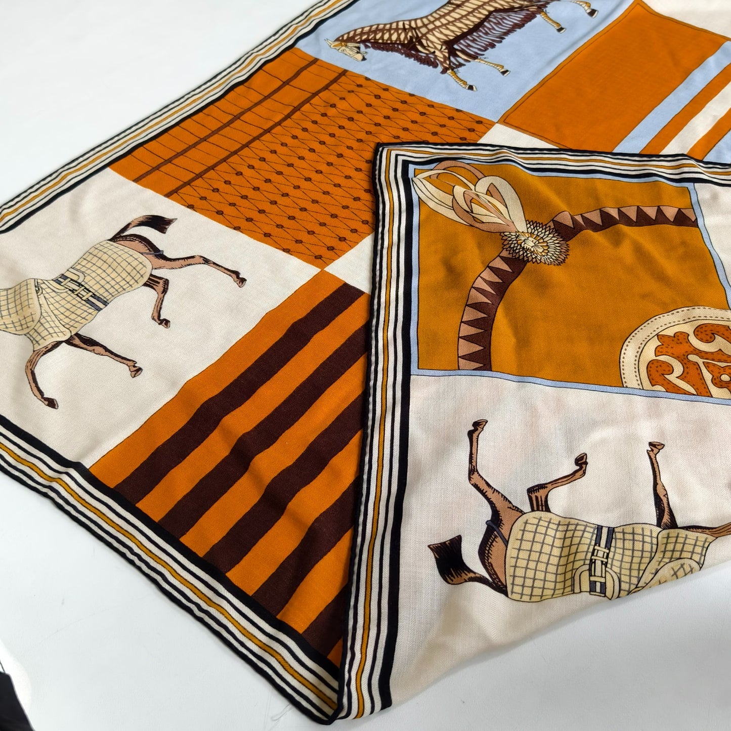 Royal Horse Scarf Orange/Beige/Blue
