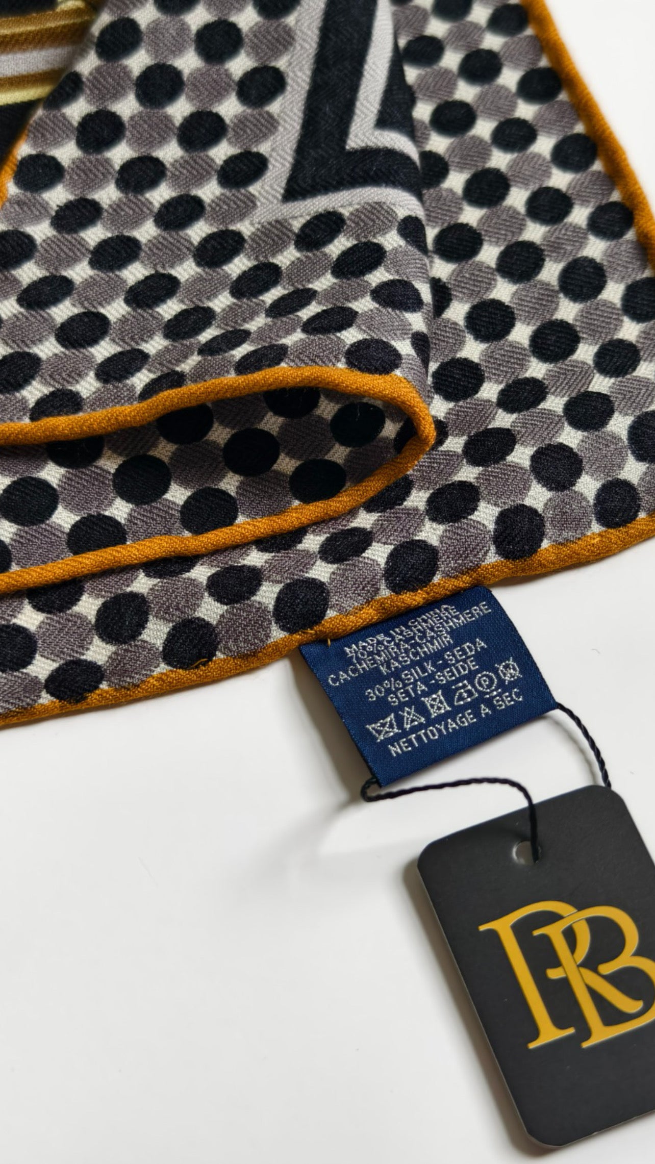 Royal Horse Scarf Svartur/Gylltur