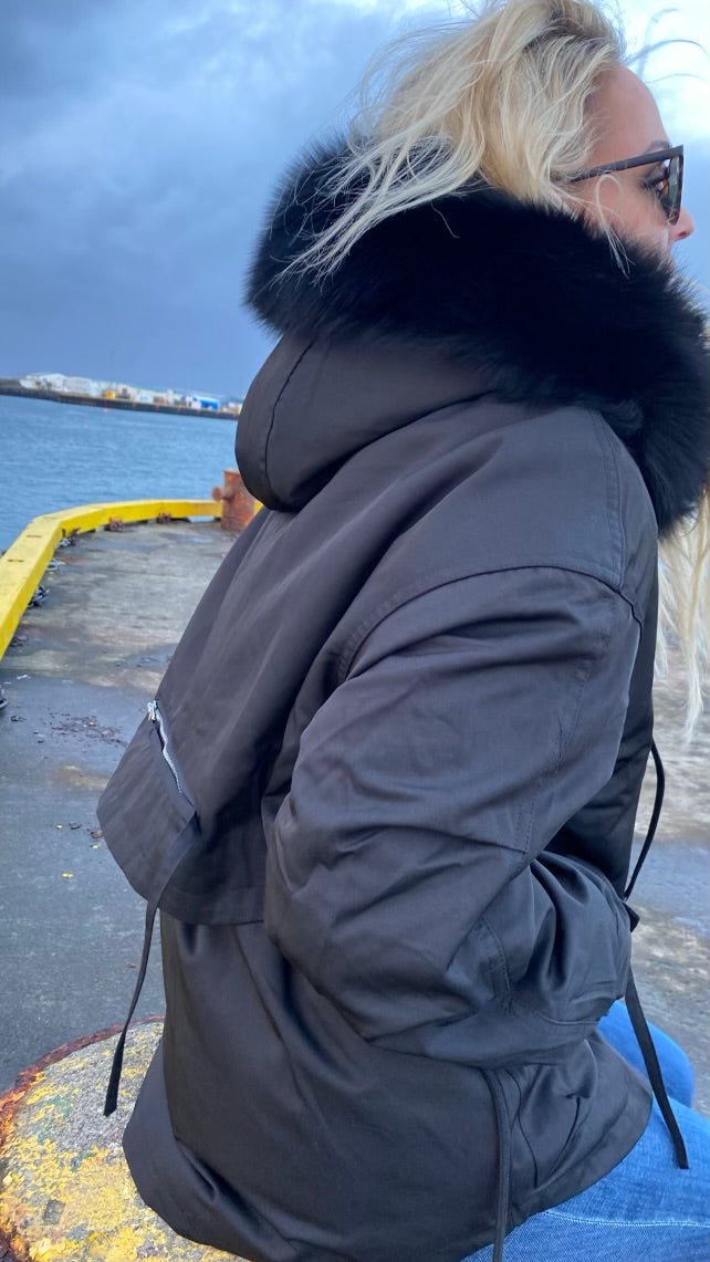 Royal.B parka Loose Central Iceland