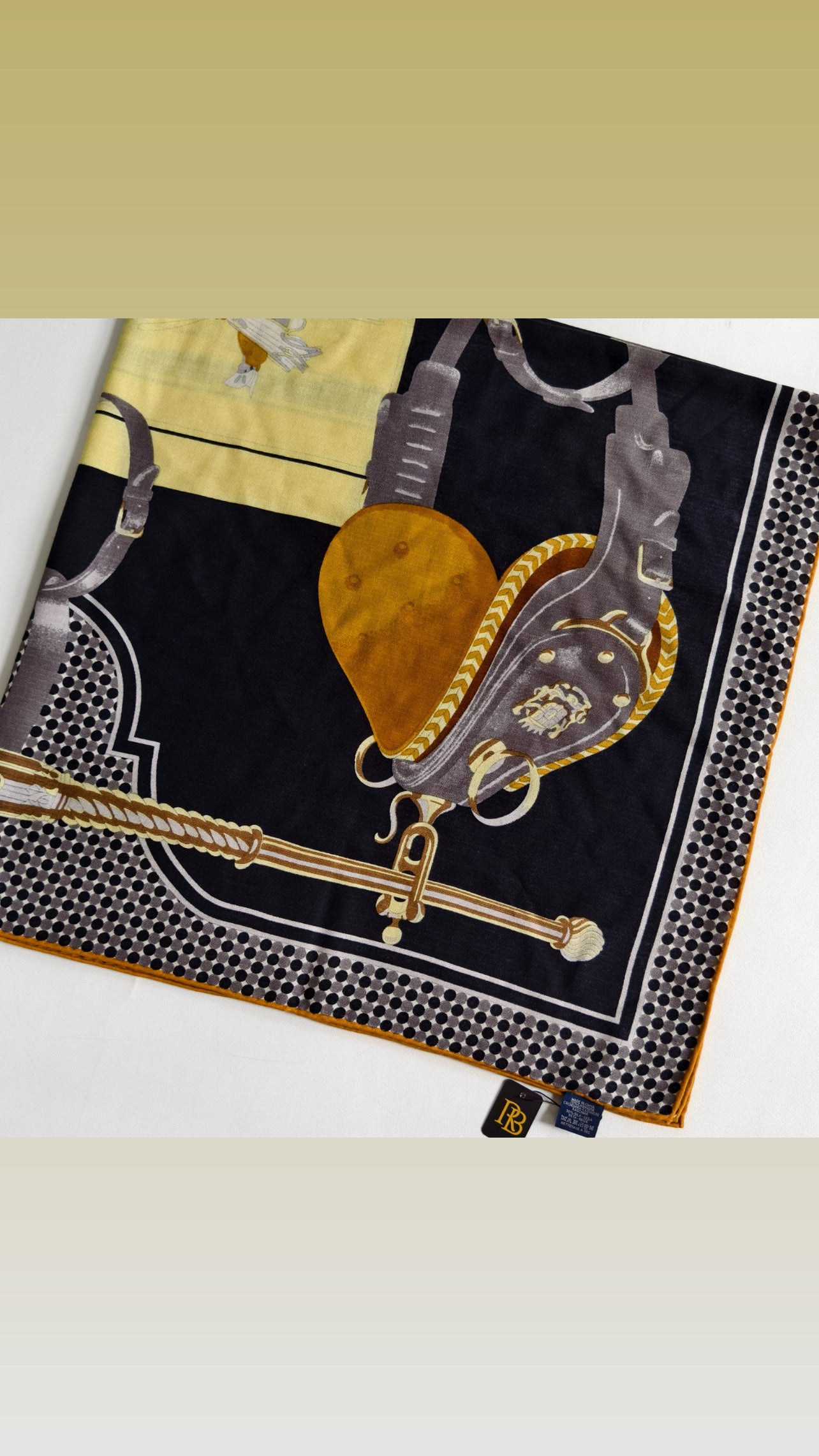 Royal Horse Scarf Svartur/Gylltur