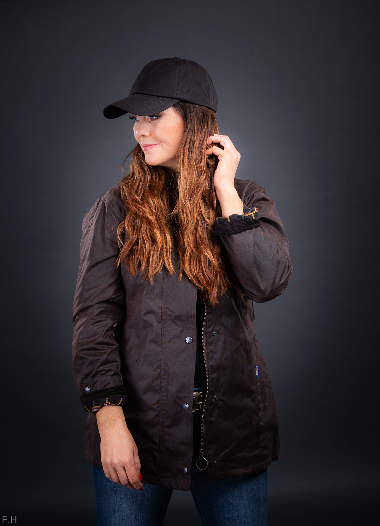 Wax Jakki Victoria Brown. Walker and Hawkes Jacket Color