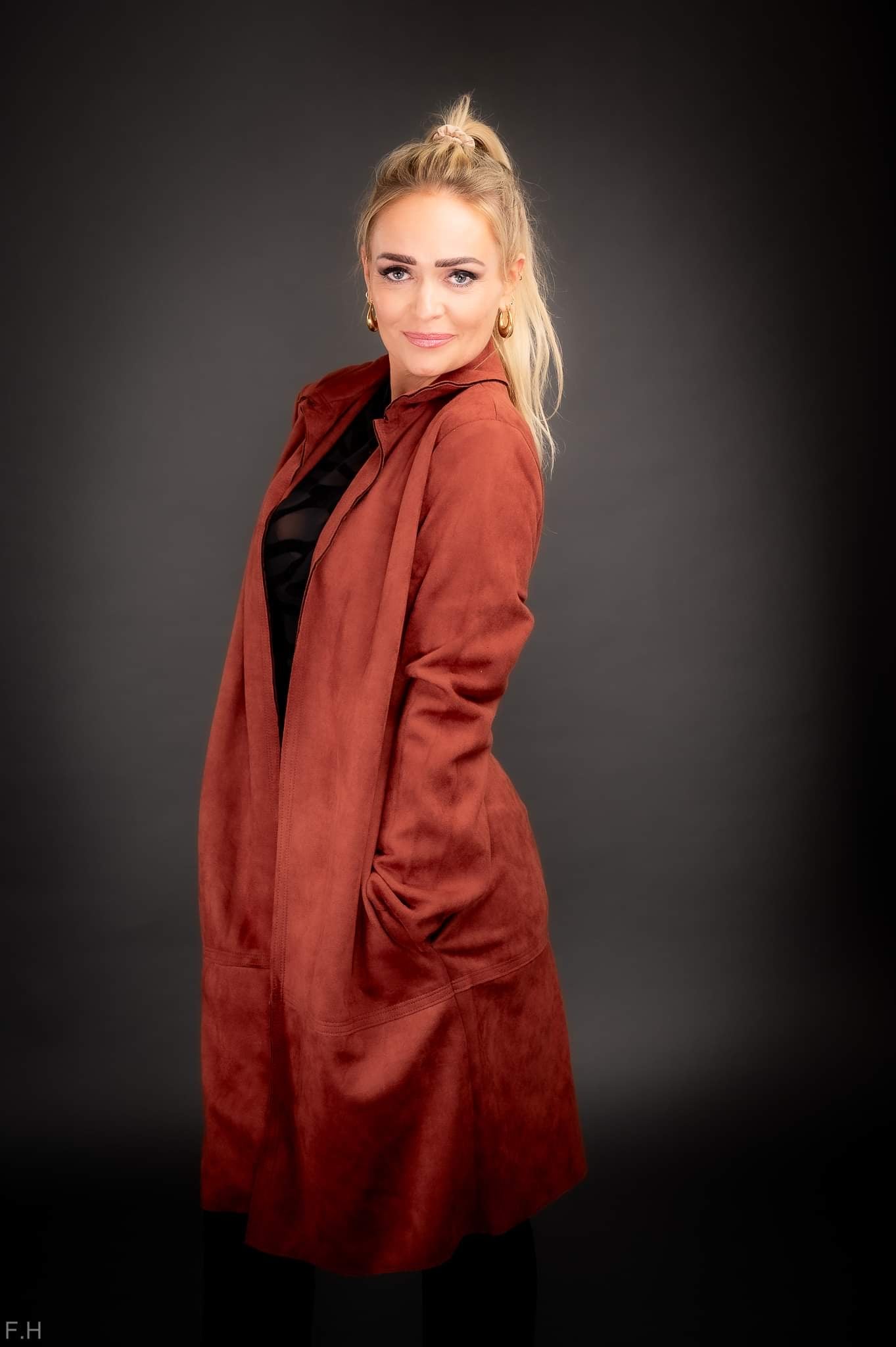  Velvet kápa