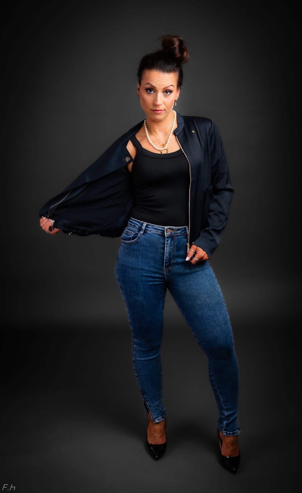 Jakki Ted Baker Navy Central Iceland