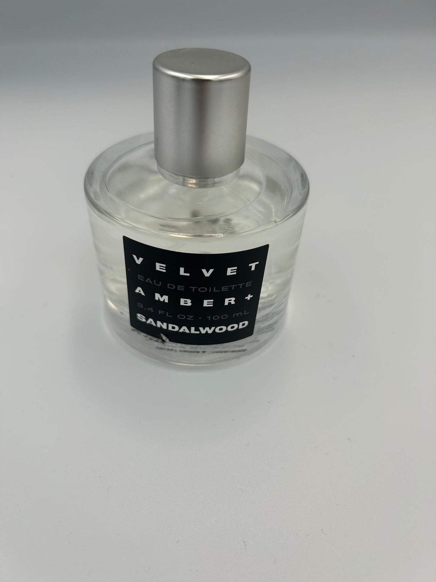 Ilmur Velvet Amber + Sandalwood 100 ml. Central Iceland