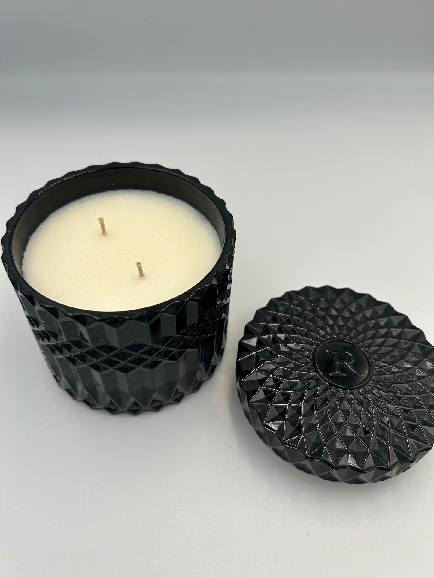 Ilmkerti Black Vetiver Central Iceland