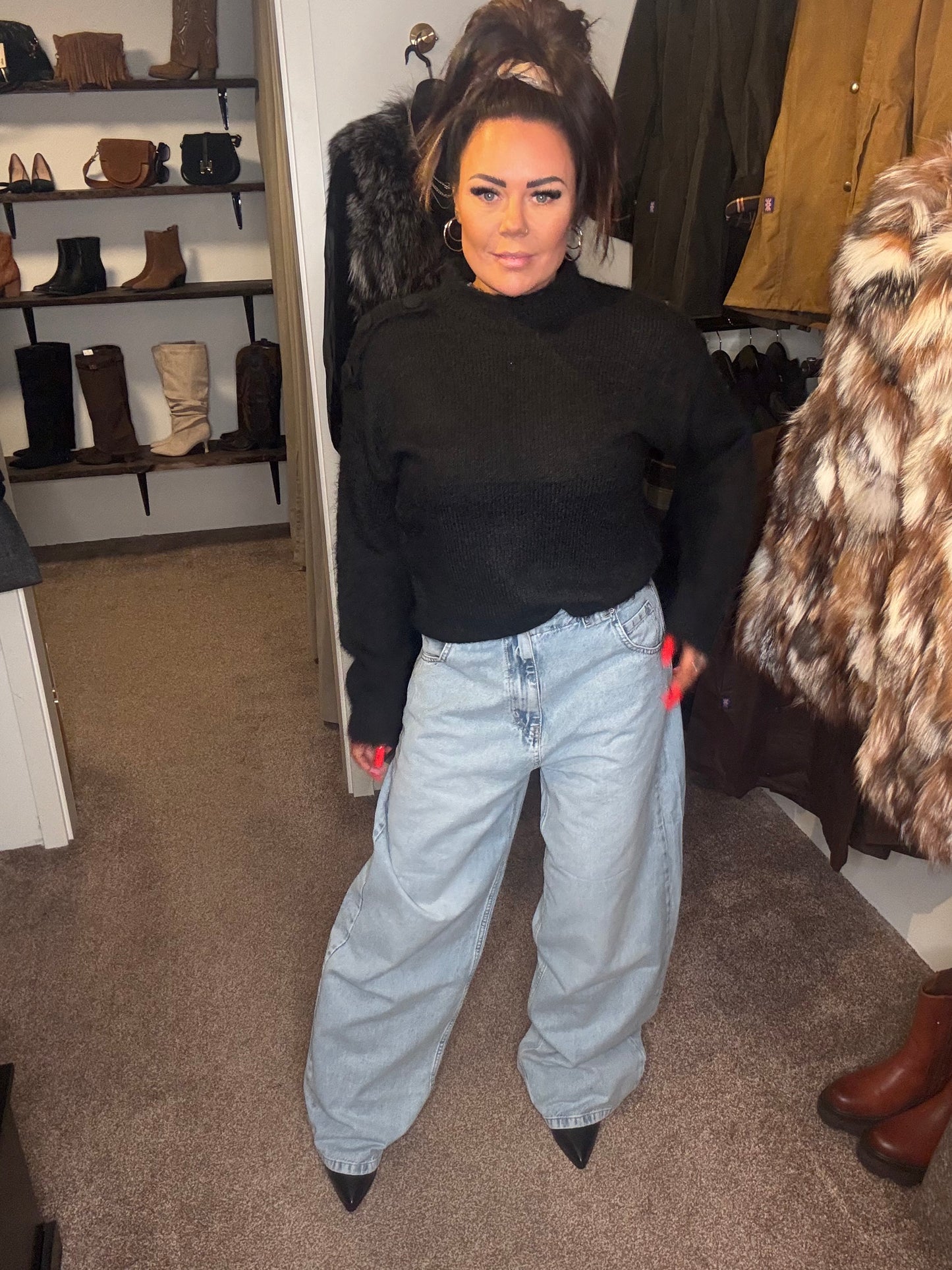 Peysa Black m/kraga