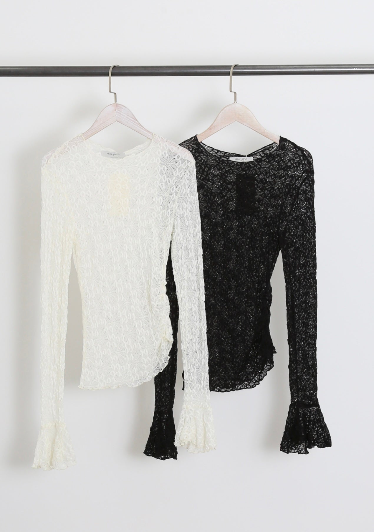 Megan High Neck Lace Toppur
