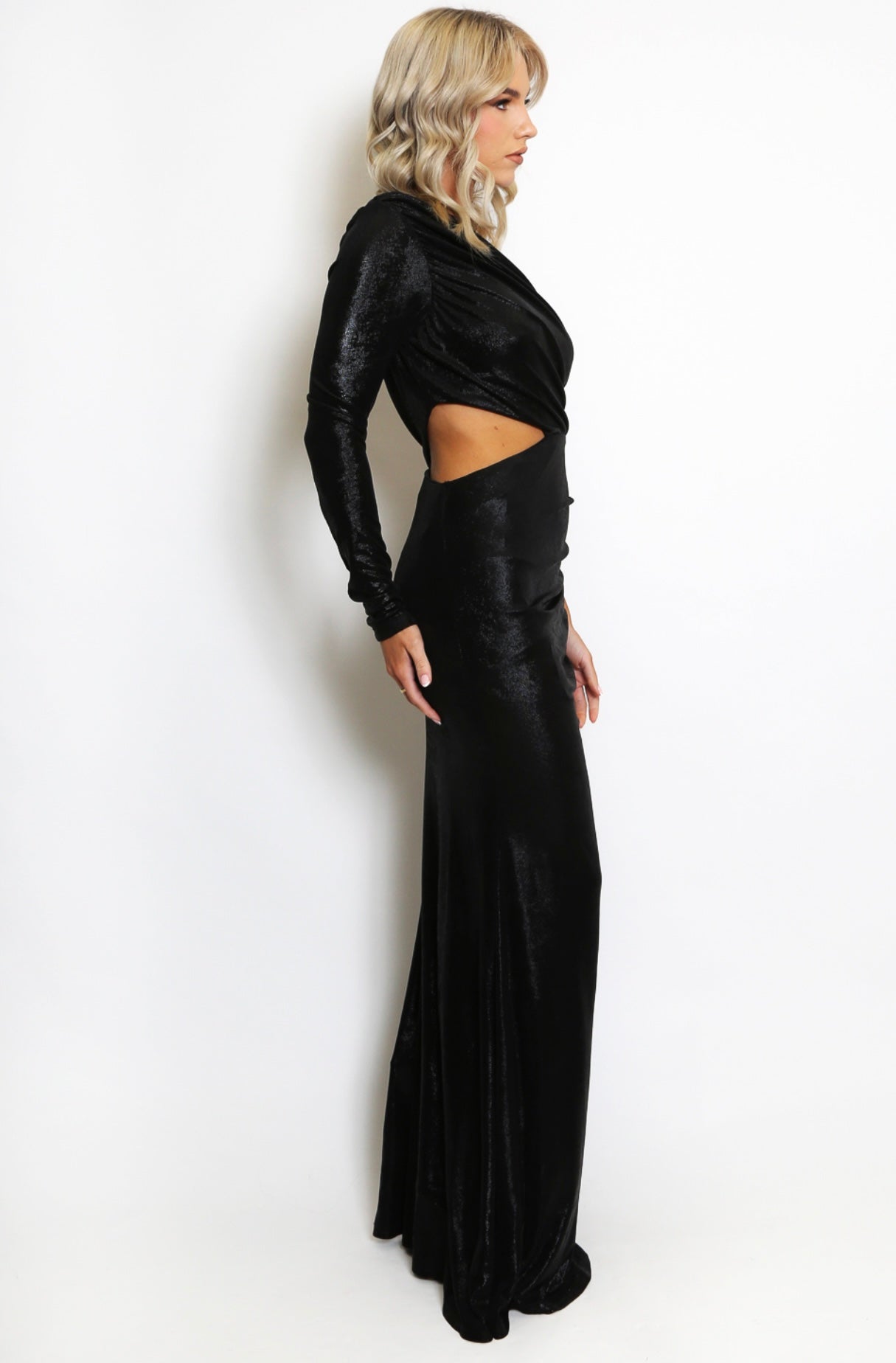 Kjóll Metallic Cut Out One Shoulder Maxi Dress 23125