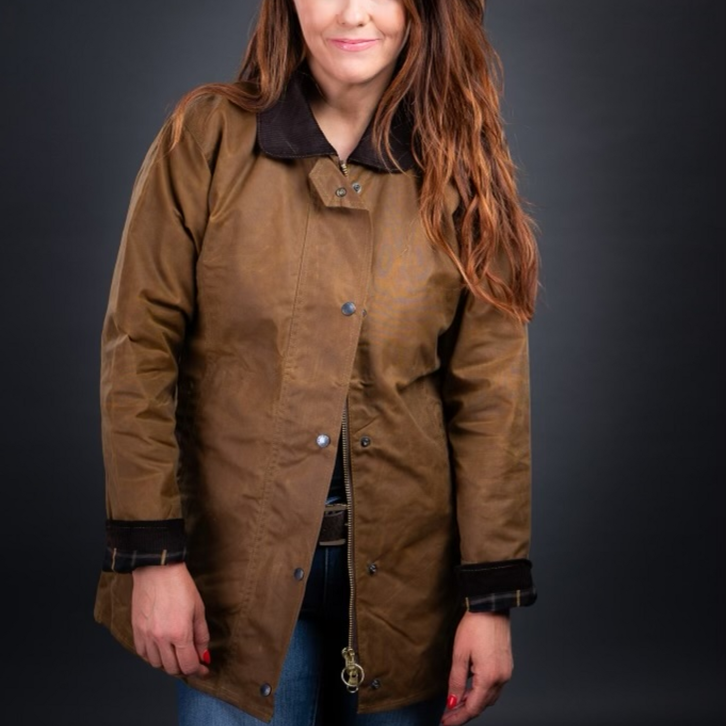 Wax Jakki Victoria Koníaks. Walker and Hawkes Jacket Color