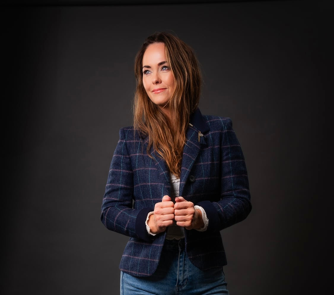 Blazer Sasha Tweed Navy Dreamer. Walker and Hawkes – Ladies Jack Murphy