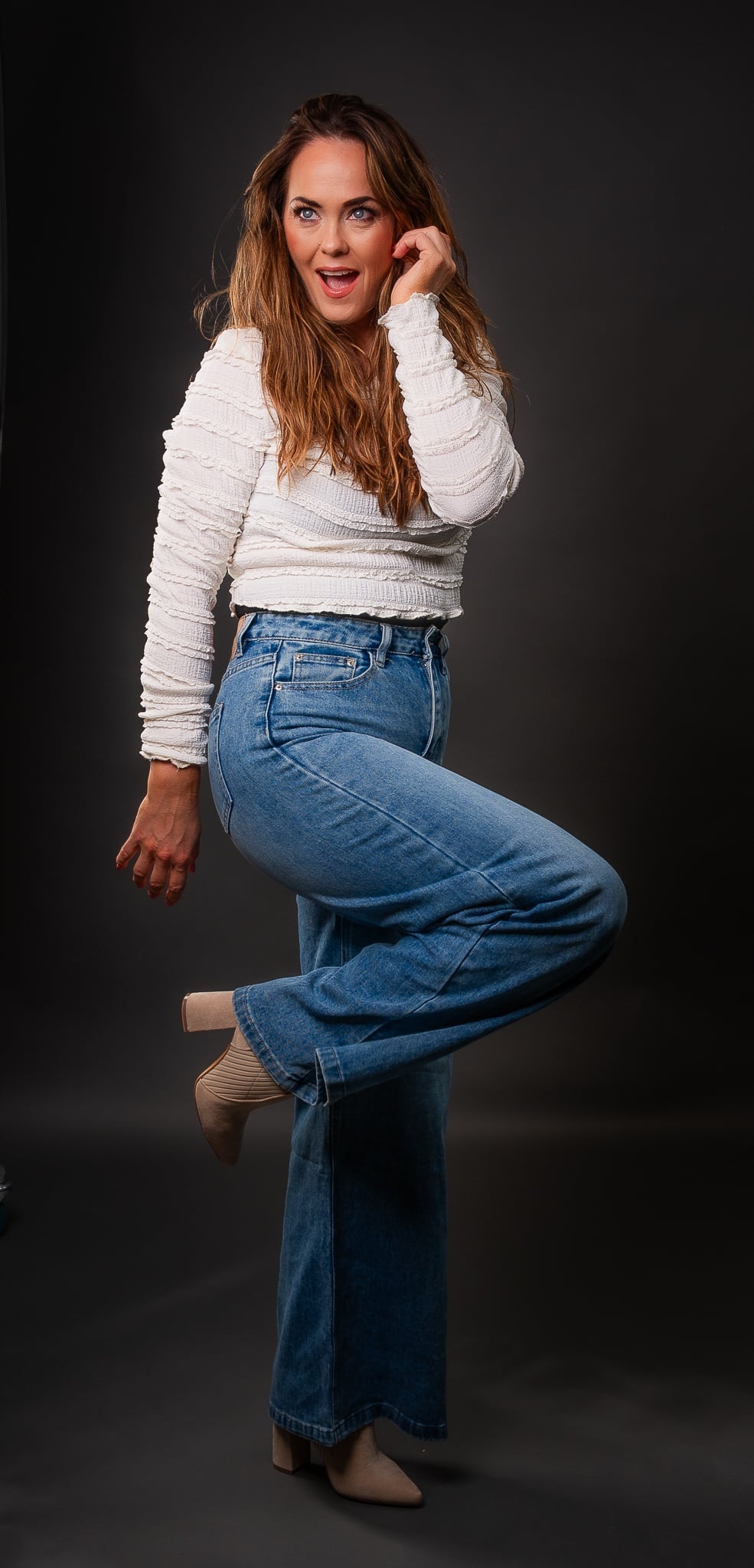 Textured Long Sleeves Crop Top Beige