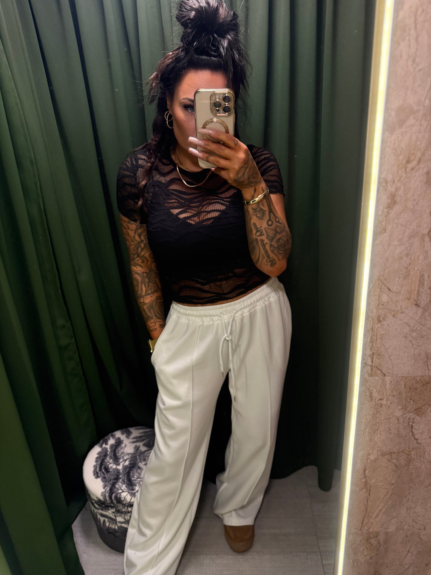 Megan Mesh Crop Top Black 23008-2 Central Iceland