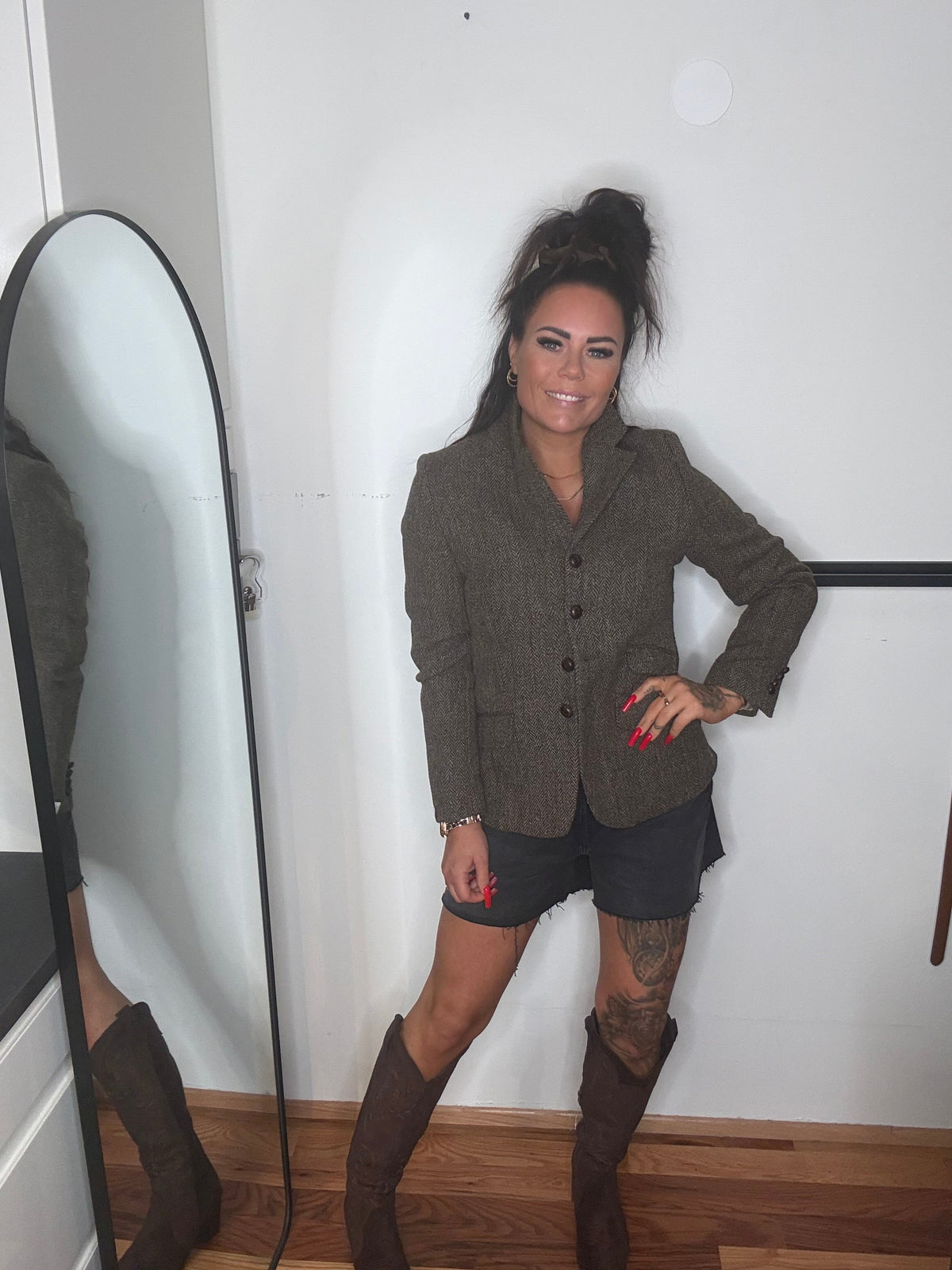 Old Navy High Rise Raw Hem Denim Shorts Central Iceland
