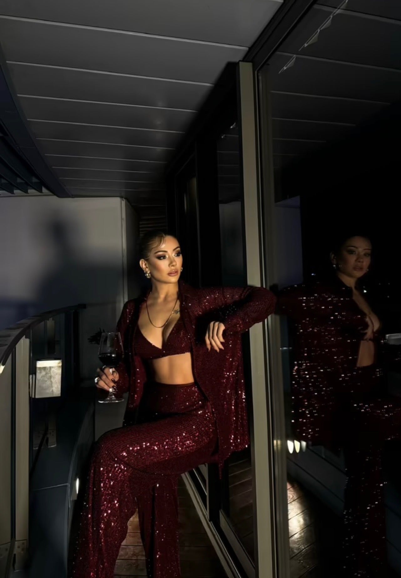 Aliza Pallíettu Burgundy