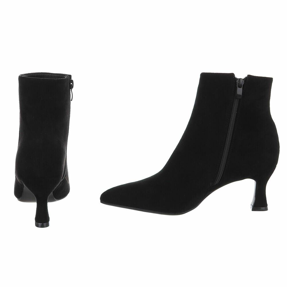 Guilia Black Central Iceland