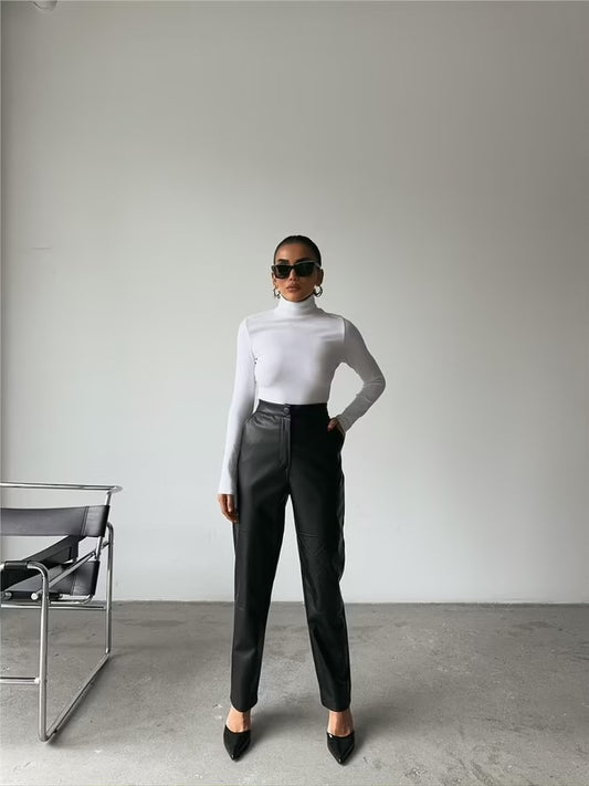 Joly Pleður Black