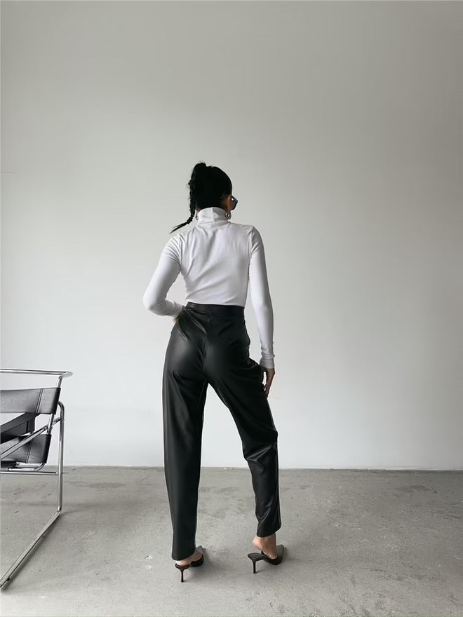 Joly Pleður Black