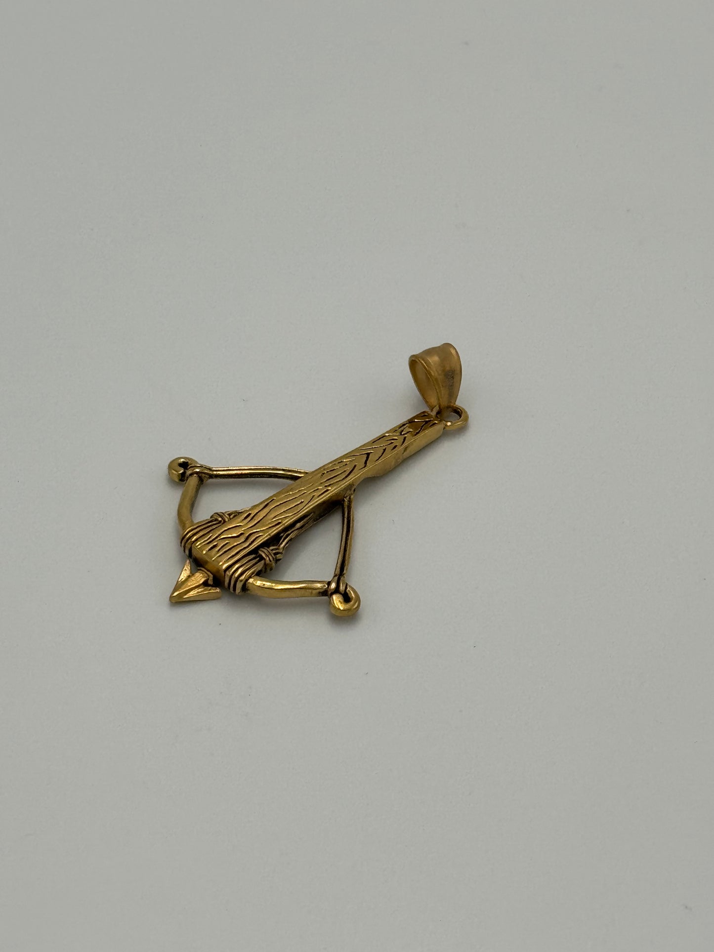 Hálsmen Arrow