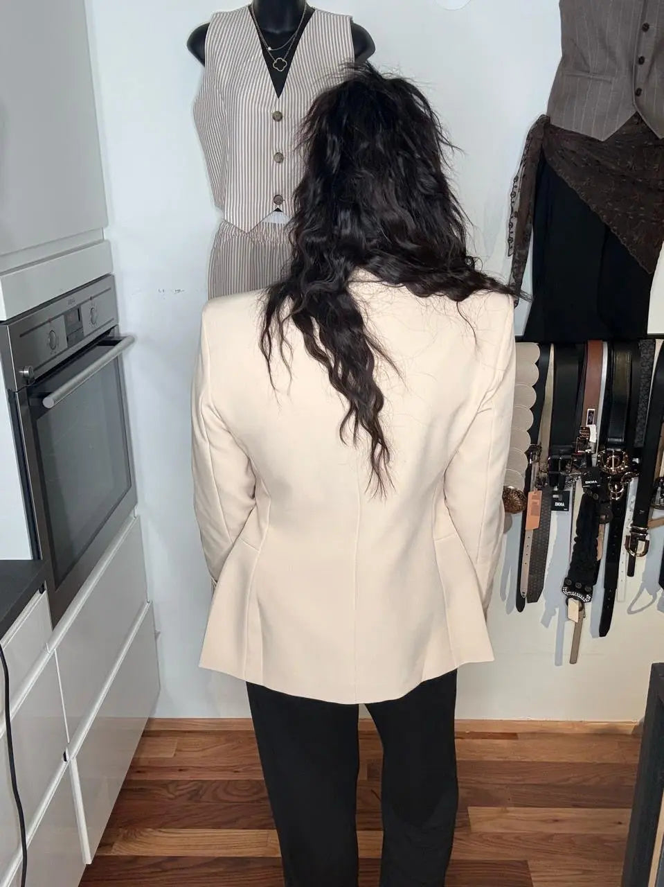 Blazer Beige Two Button Fitted V-2597 Central Iceland