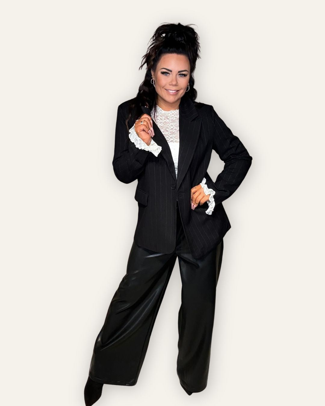 Cara loose pleðurbuxur ￼