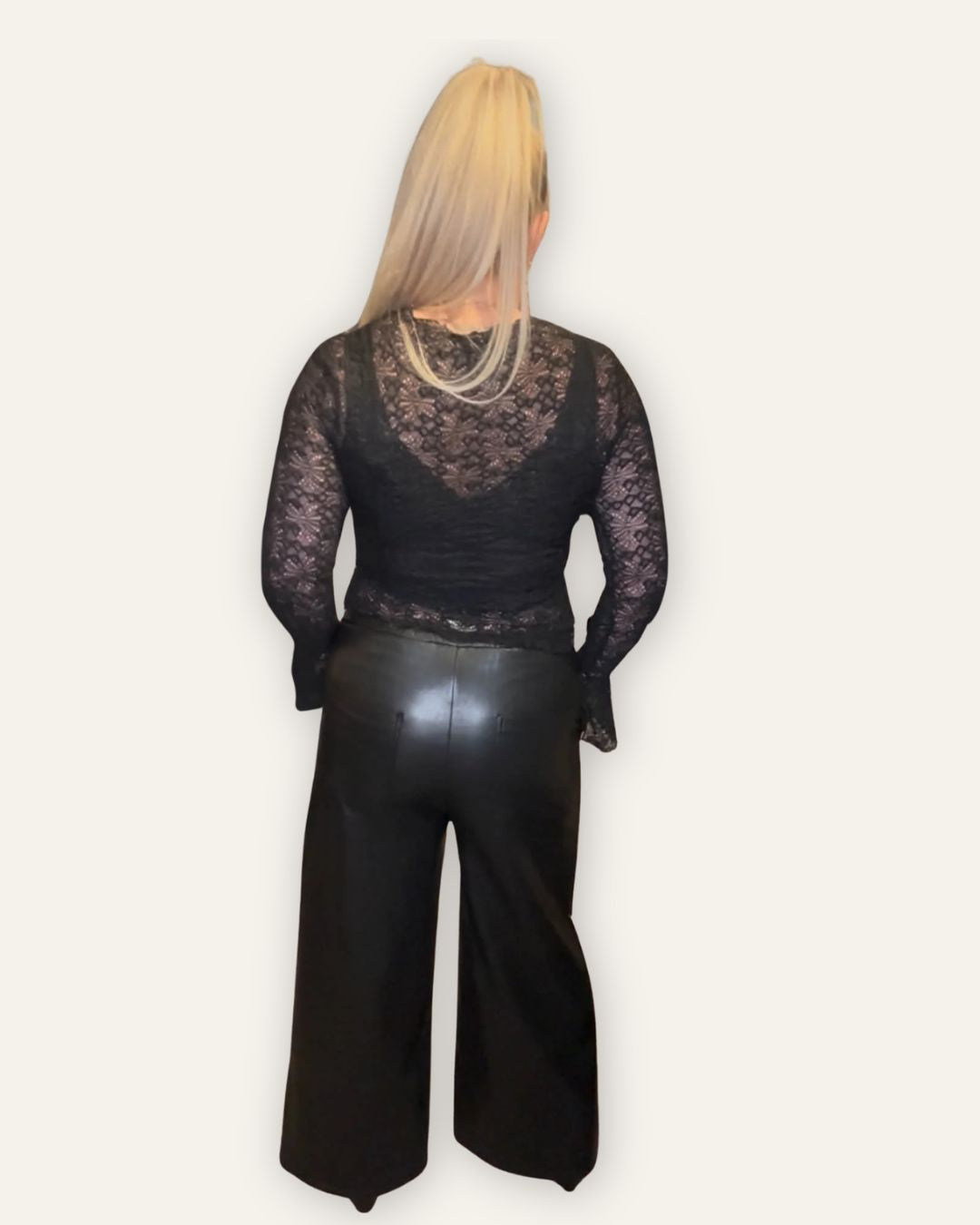 Cara loose pleðurbuxur ￼