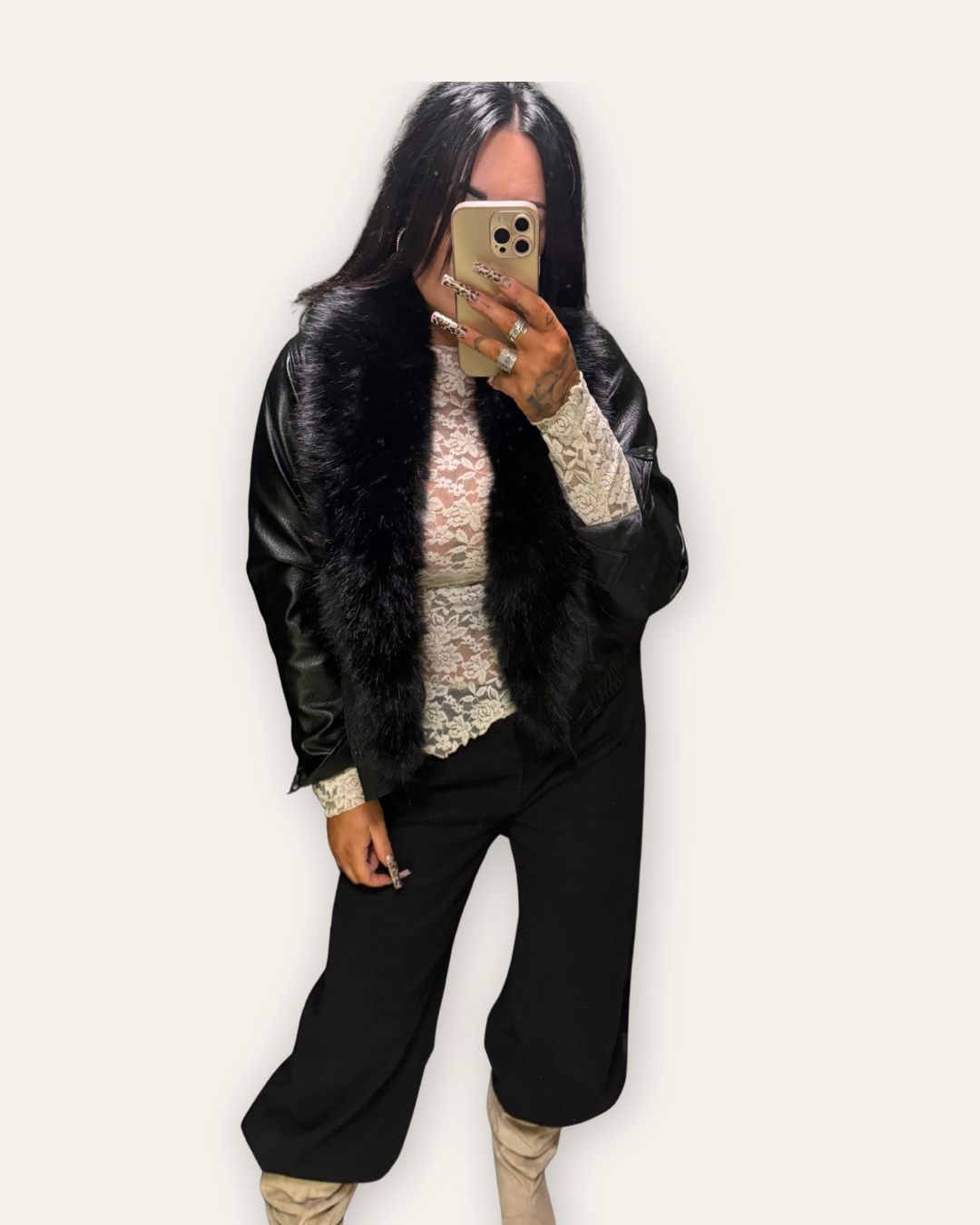 Vegan leður jakki / faux fur kraga.
